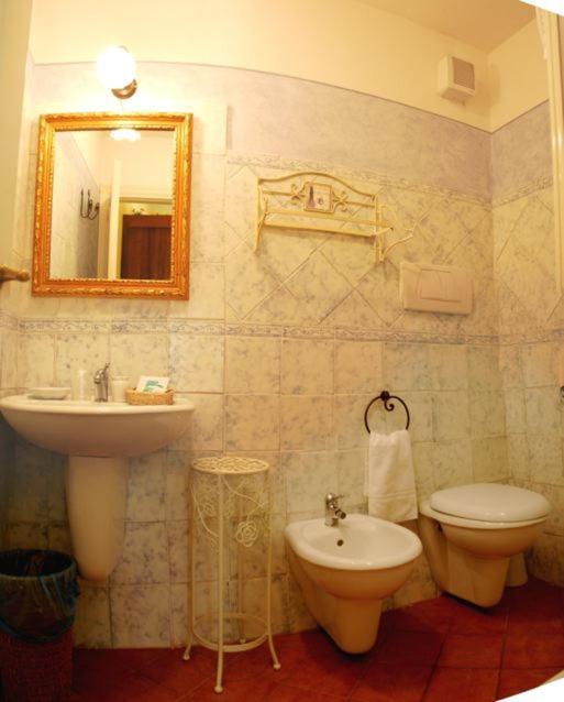 Antica Residenza Cicogna Bed & Breakfast Siena Eksteriør bilde